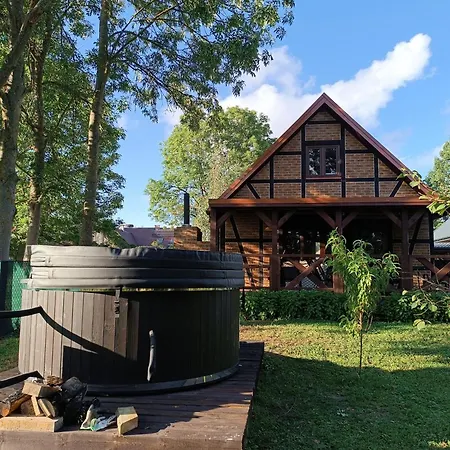 Jesionowy Zakatek Z Balia Blisko Jeziora Holiday home Piasutno