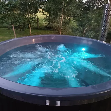 Jesionowy Zakatek * Piasutno