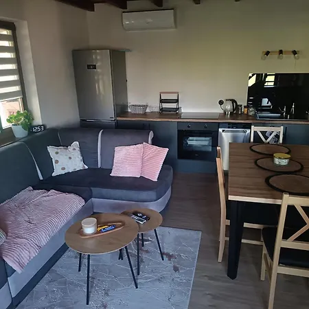Holiday home Jesionowy Zakatek Z Balia Blisko Jeziora Piasutno